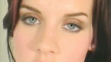 Трахнул кузину, которая приехала в гости, вместо угощения