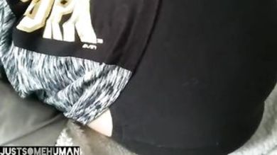 Трах старшего брата со спящей сестрой на диване с камшотом на упругую попочку